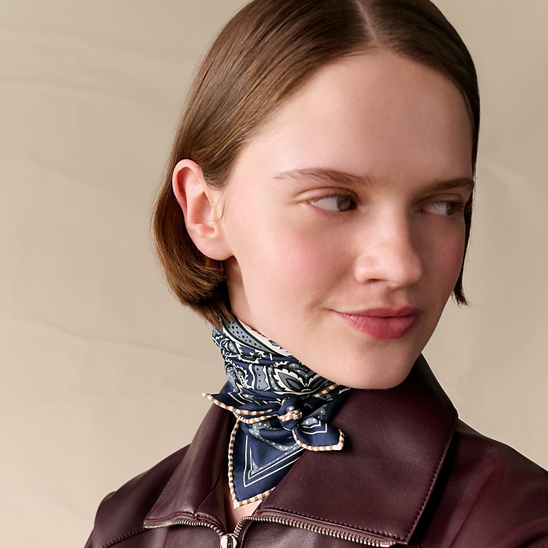 H Enlumine bandana 55 - Blue | Hermès Mainland China